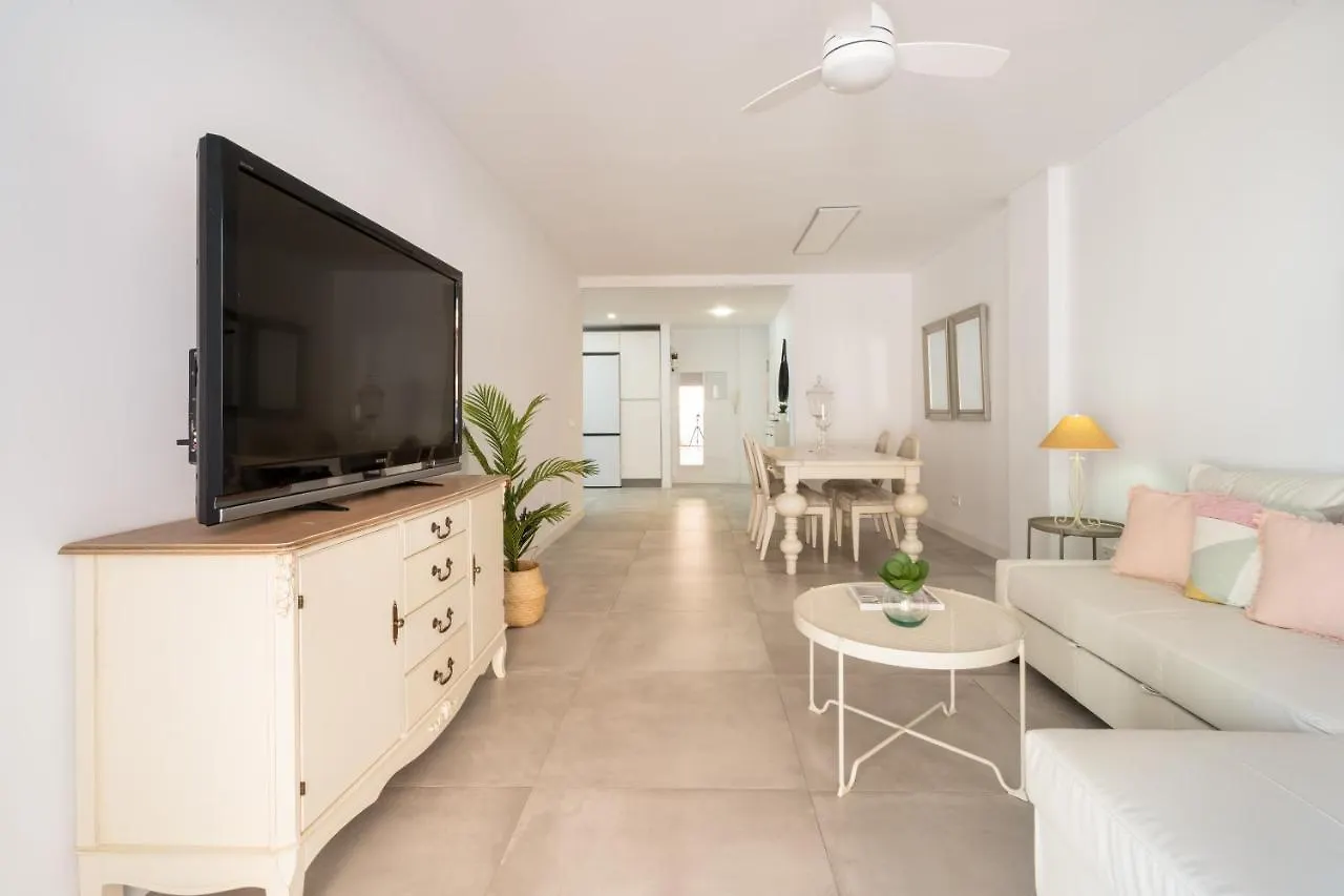 Delux And Contemporary Apartament 丰希罗拉 西班牙